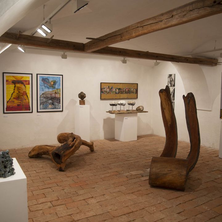 Magyarpolányi Nemzetközi Művészetelep kiállítása