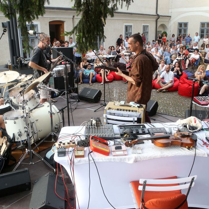 EX A.E. BIZOTTSÁG Ex Vajda Lajos Stúdió