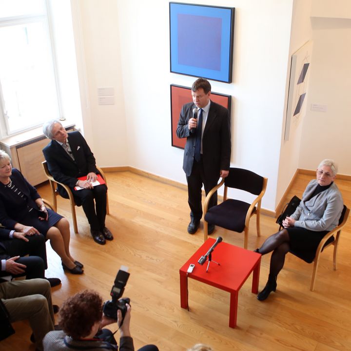 FÉNY-SZÍN-FORMA Polikróm harmóniák A Vass-gyűjtemény 6. állandó kiállítása