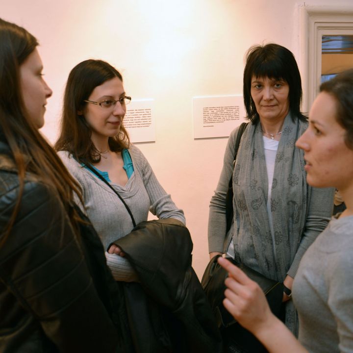 Földesi Barnabás Warning Pseudo Art!