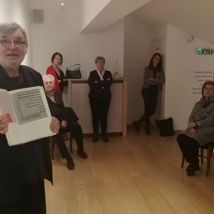 Polish Geometric Works in the Vass Collection