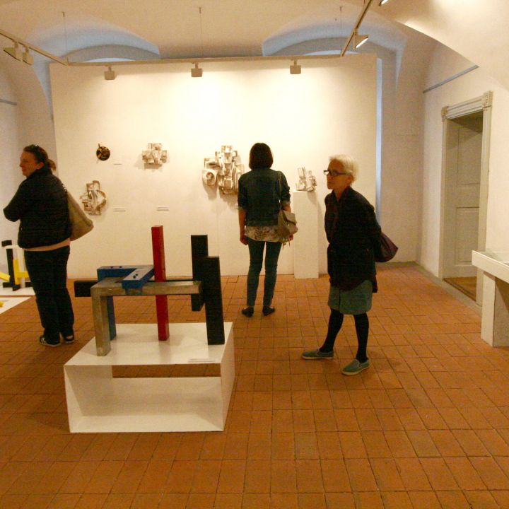 ÉZSIÁS ‘75 + Veszprém-Nápoly-Róma-Velence-ART