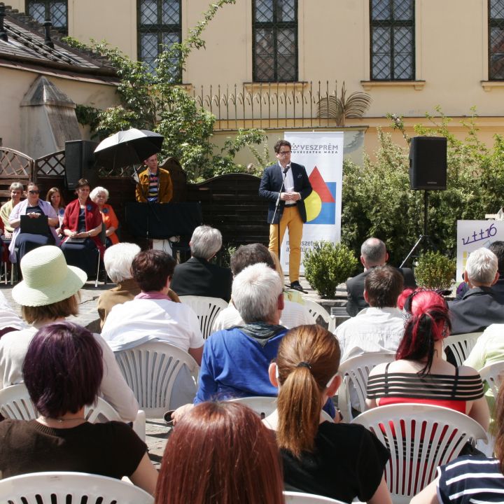 Veszprémi Tavaszi Tárlat 2016