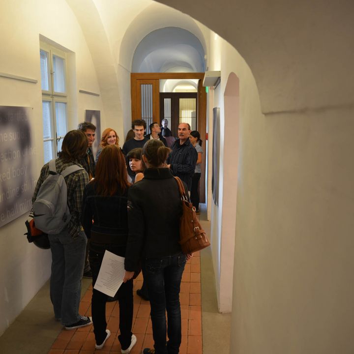 Derek Michael Bessant A nyelv vége