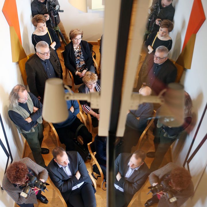 FÉNY-SZÍN-FORMA Polikróm harmóniák A Vass-gyűjtemény 6. állandó kiállítása