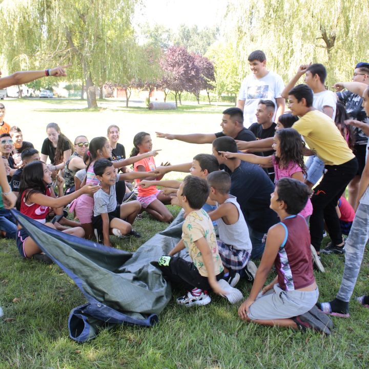 SZEMTŐL SZEMBEN A hétköznapi szuperhősök