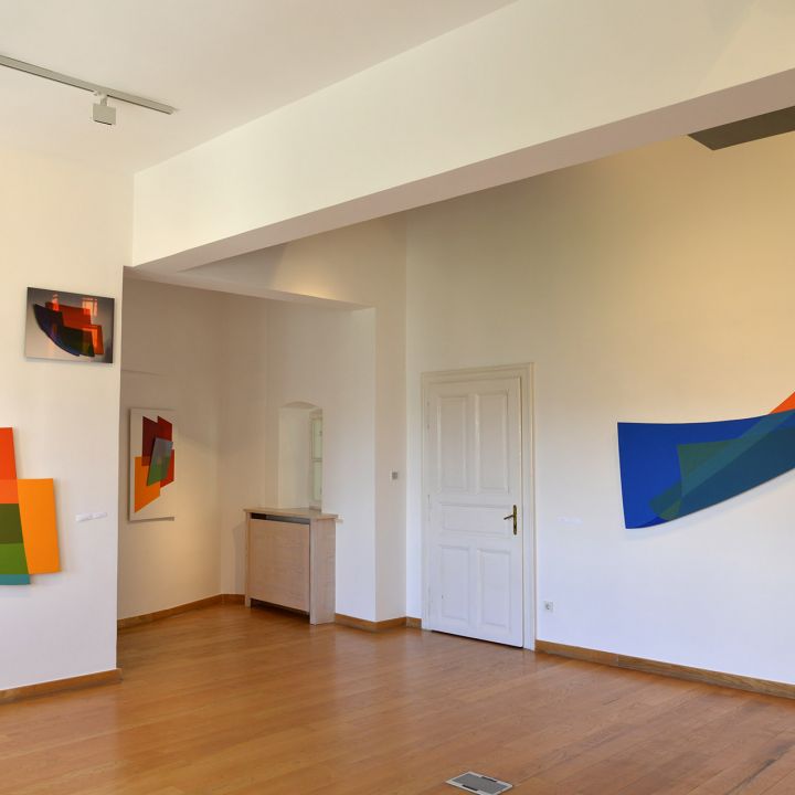 Maurer Dóra A megfigyelés tárgya Object of Observation