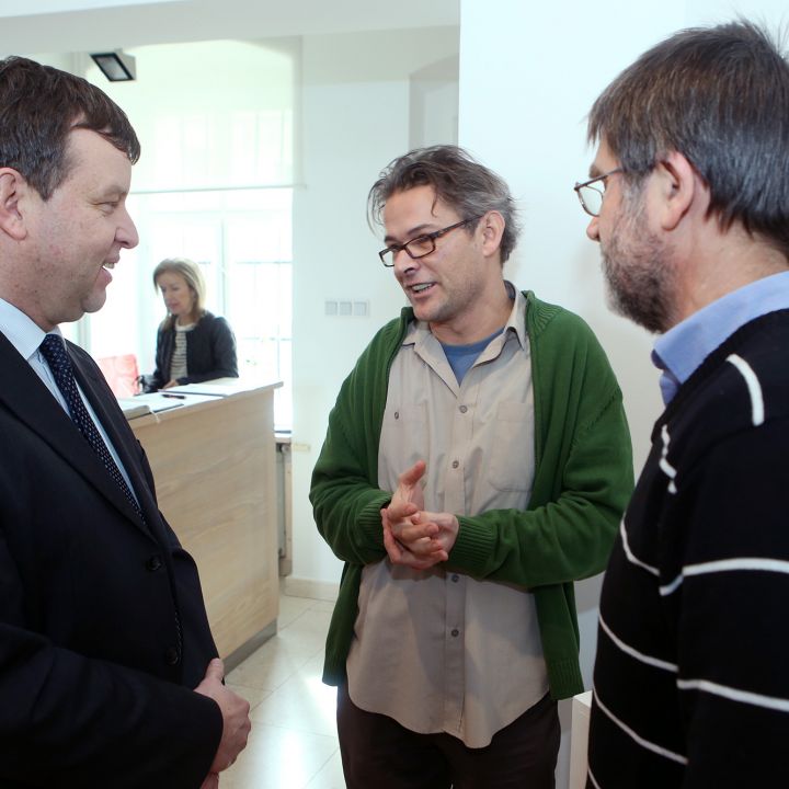 FÉNY-SZÍN-FORMA Polikróm harmóniák A Vass-gyűjtemény 6. állandó kiállítása