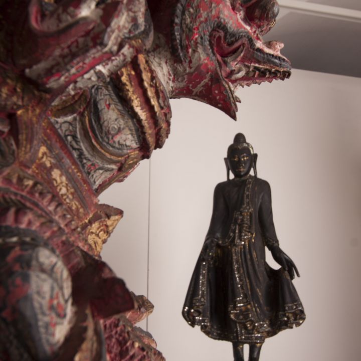 Buddhák Hangok Démonok