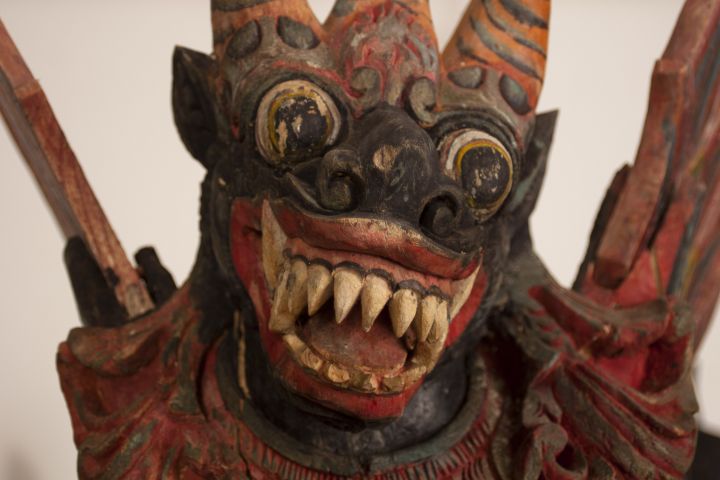 Buddhák Hangok Démonok