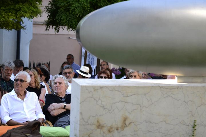 Tót Endre kiállításmegnyitó