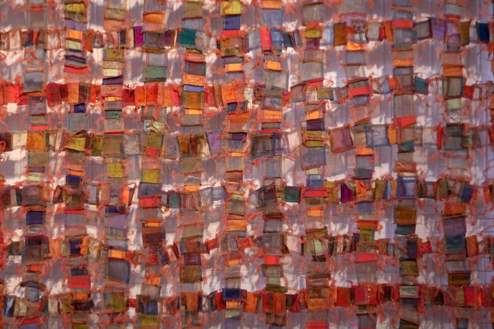 ÉRINTKEZÉSEK / CONTACTS kortárs ékszer és textil